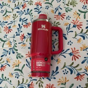 E.l.f. x Stanley 30oz Red Delicious - tumbler